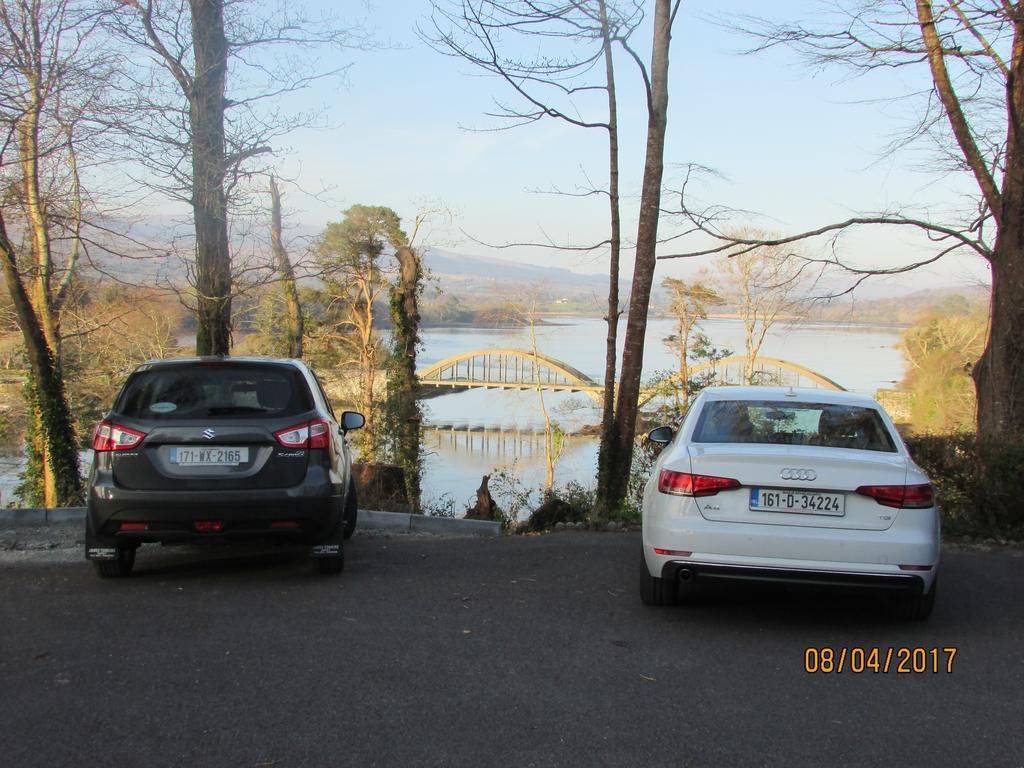 Watersedge Seaviews Hotel Kenmare Eksteriør billede